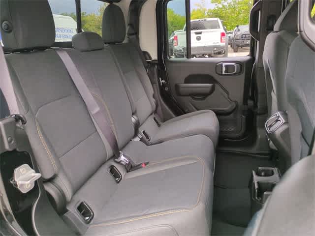 Thumbnail: 2025 Jeep Gladiator - 20