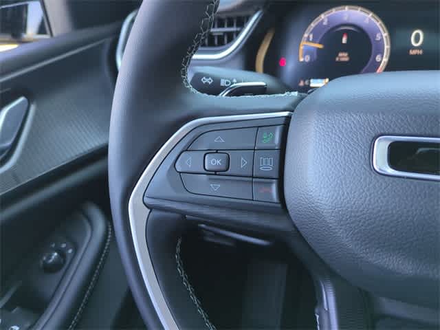 Thumbnail: 2025 Jeep Grand Cherokee L - 25