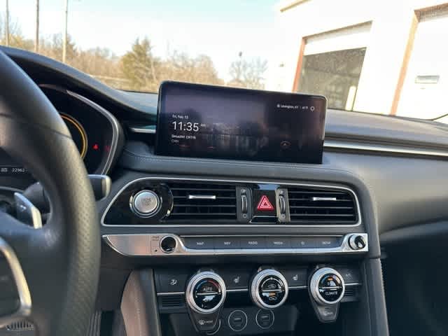 Thumbnail: 2023 Genesis G70 - 7