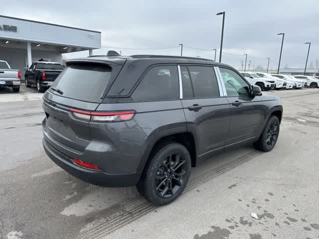 Thumbnail: 2025 Jeep Grand Cherokee - 20