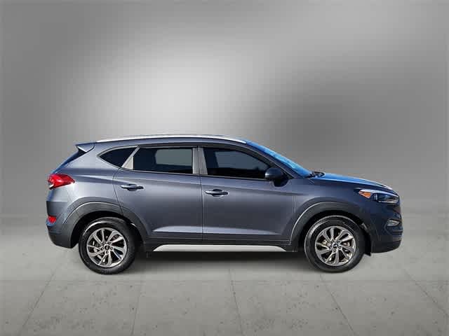 Thumbnail: 2017 Hyundai Tucson - 9