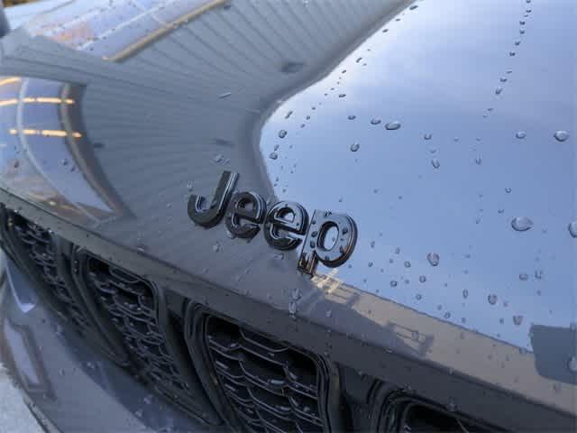 Thumbnail: 2025 Jeep Grand Cherokee L - 12