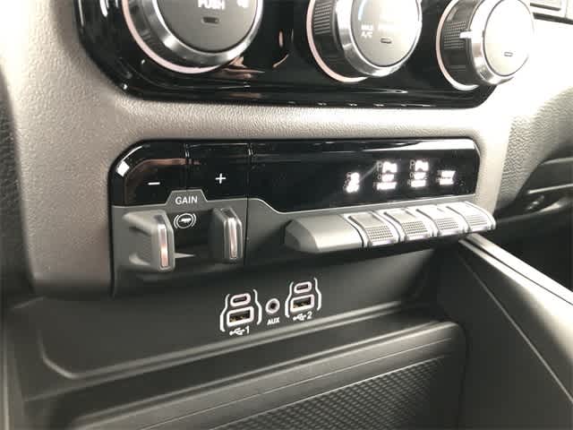 Thumbnail: 2026 RAM 1500 - 20