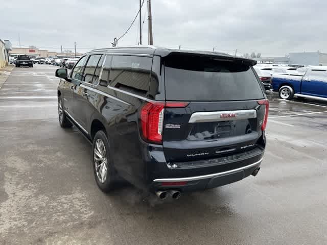 Thumbnail: 2021 GMC Yukon XL - 21