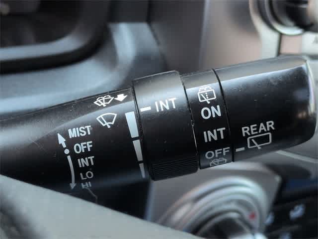 Thumbnail: 2017 Toyota 4Runner - 28