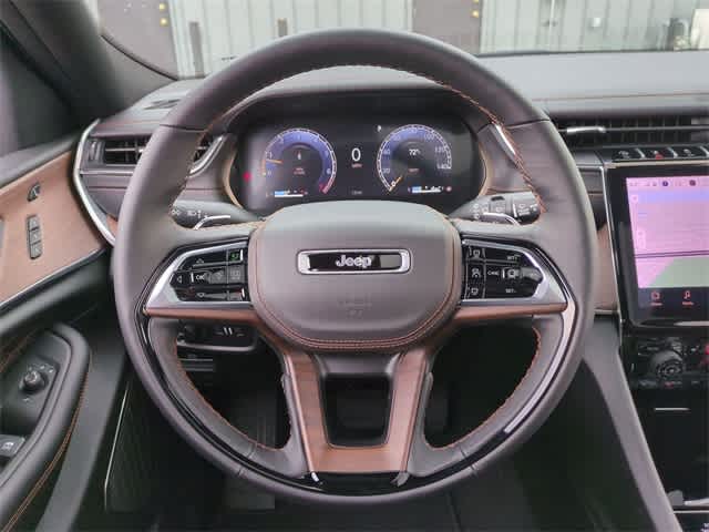 Thumbnail: 2025 Jeep Grand Cherokee - 24