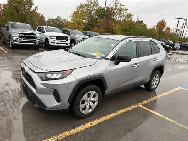 Thumbnail: 2020 Toyota RAV4 - 9