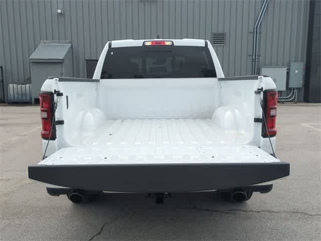 Thumbnail: 2025 RAM 1500 - 34