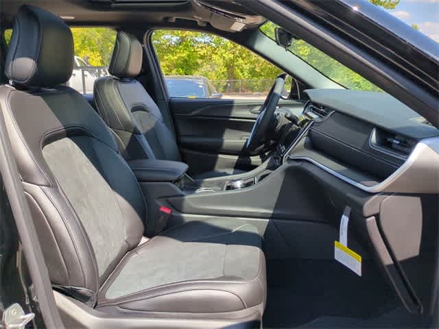 Thumbnail: 2025 Jeep Grand Cherokee - 23