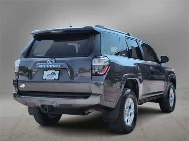 2023 Toyota 4Runner SR5 8