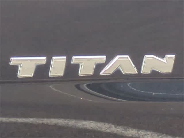 Thumbnail: 2017 Nissan Titan - 13