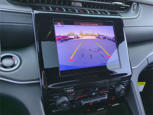 Thumbnail: 2025 Jeep Grand Cherokee - 31