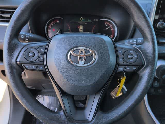 Thumbnail: 2023 Toyota RAV4 - 21