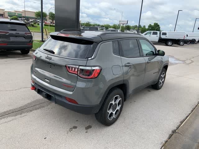 Thumbnail: 2022 Jeep Compass - 18