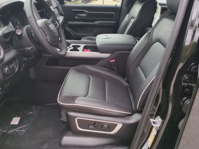 Thumbnail: 2026 RAM 1500 - 17