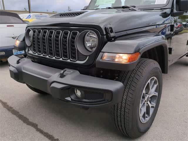 Thumbnail: 2025 Jeep Gladiator - 11