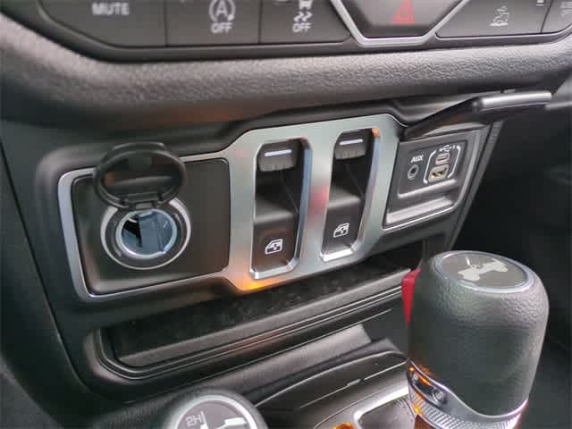 Thumbnail: 2026 Jeep Wrangler - 31