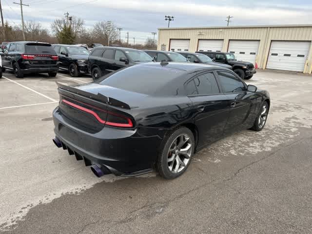 Thumbnail: 2017 Dodge Charger - 21