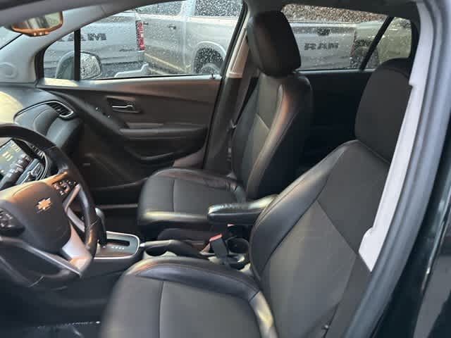 Thumbnail: 2018 Chevrolet Trax - 5