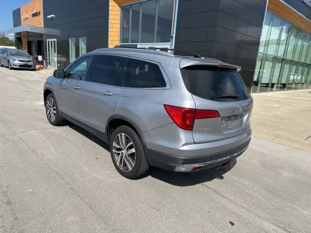 Thumbnail: 2017 Honda Pilot - 19