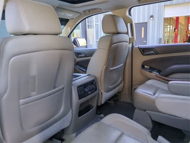 Thumbnail: 2015 Chevrolet Suburban - 19
