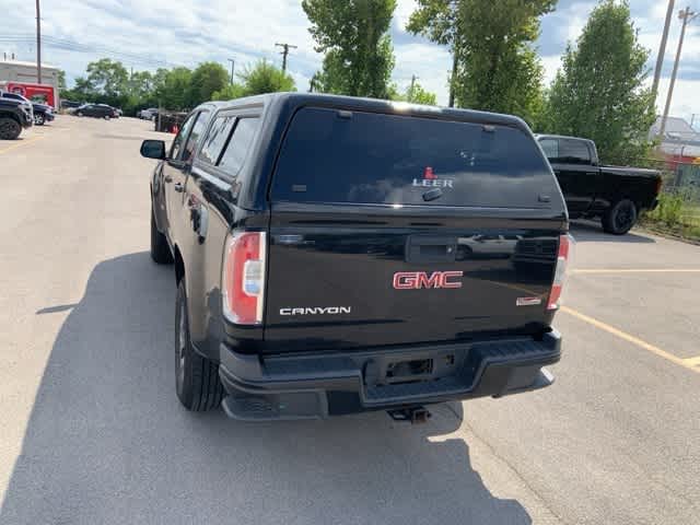 Thumbnail: 2015 GMC Canyon - 15