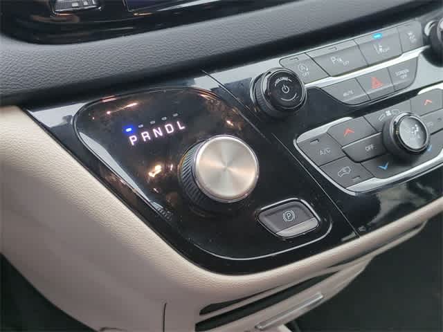 Thumbnail: 2023 Chrysler Pacifica - 31