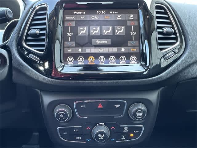 Thumbnail: 2020 Jeep Compass - 18