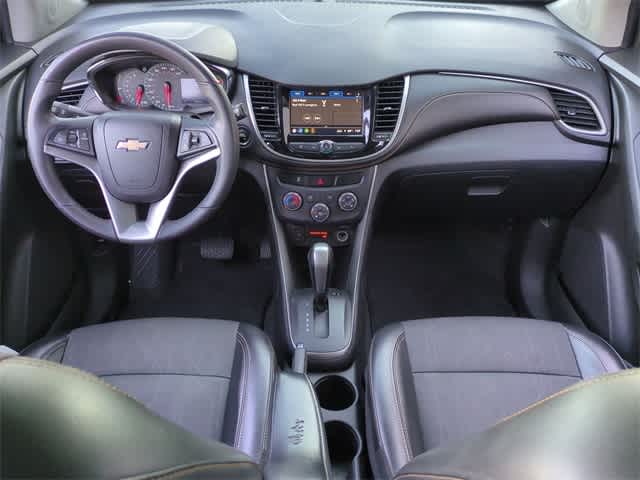 Thumbnail: 2018 Chevrolet Trax - 16