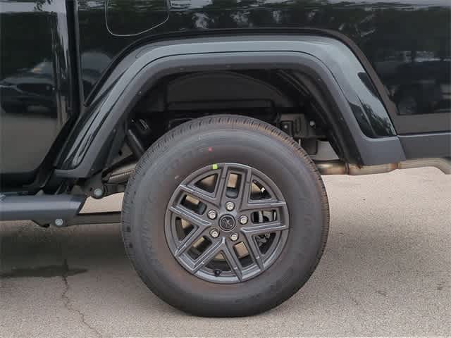 Thumbnail: 2025 Jeep Gladiator - 13