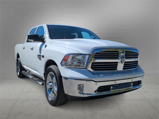 Thumbnail: 2019 RAM 1500 Classic - 2
