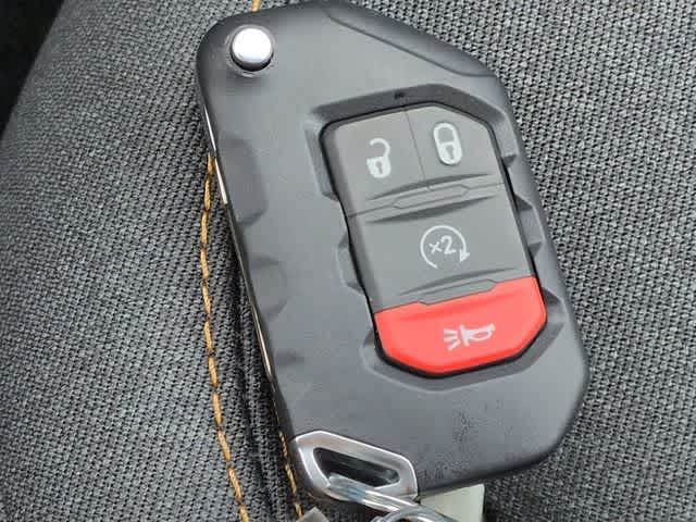 Thumbnail: 2026 Jeep Gladiator - 35