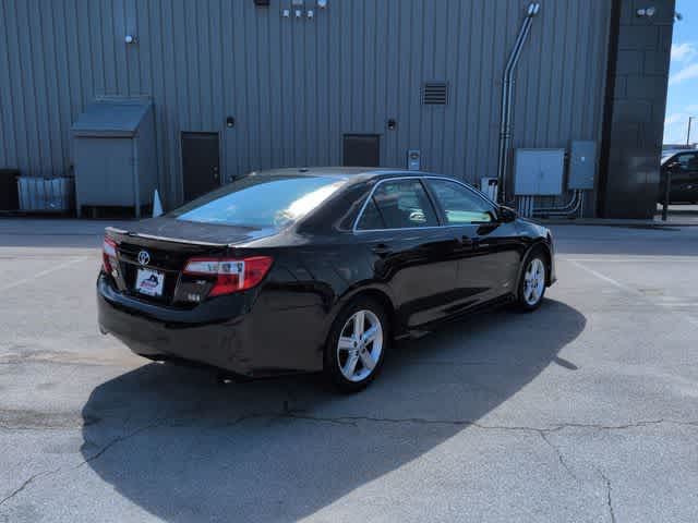 Thumbnail: 2014 Toyota Camry - 8