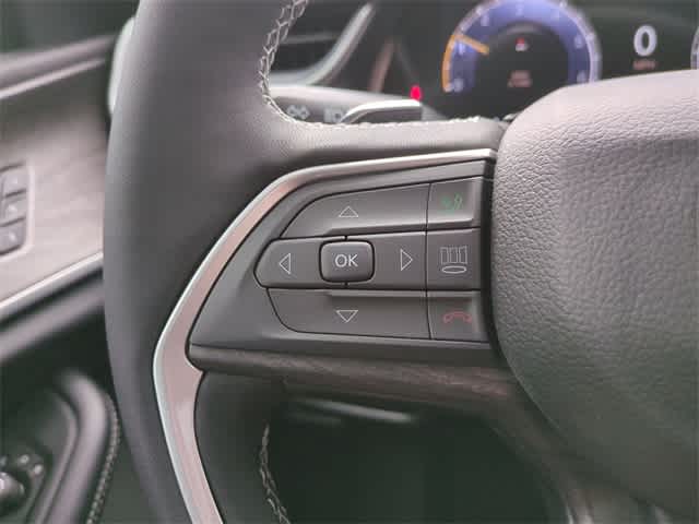 Thumbnail: 2025 Jeep Grand Cherokee L - 24