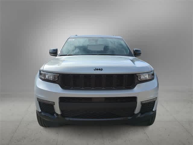 Thumbnail: 2025 Jeep Grand Cherokee L - 3