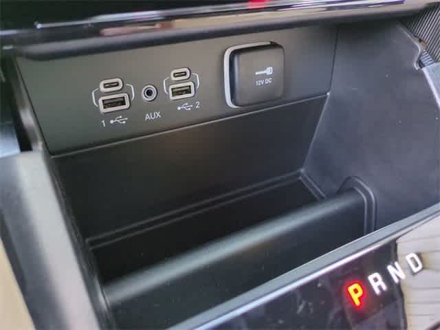 Thumbnail: 2025 Jeep Grand Cherokee L - 32