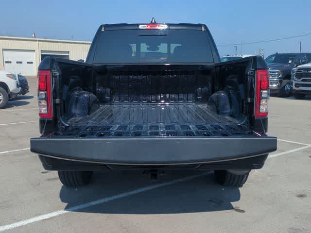 Thumbnail: 2023 RAM 1500 - 33