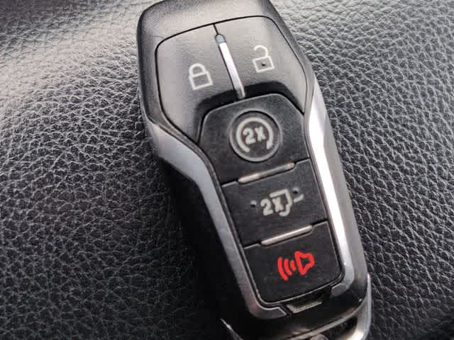 Thumbnail: 2016 Ford F-150 - 37