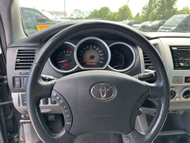 Thumbnail: 2010 Toyota Tacoma - 9