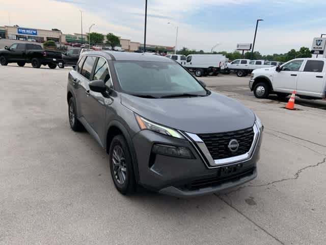 2023 Nissan Rogue S 27