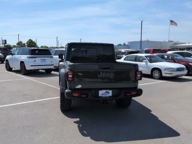 Thumbnail: 2023 Jeep Gladiator - 7