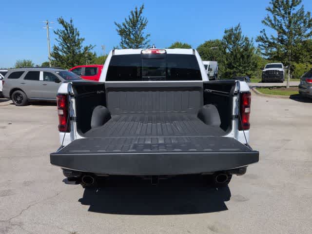 Thumbnail: 2026 RAM 1500 - 32