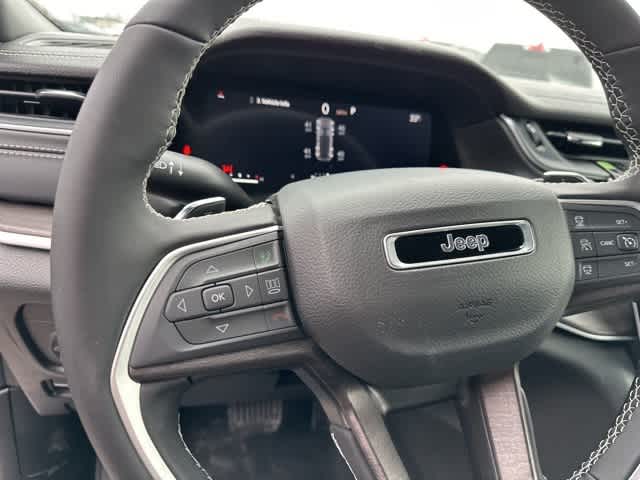 Thumbnail: 2025 Jeep Grand Cherokee - 4