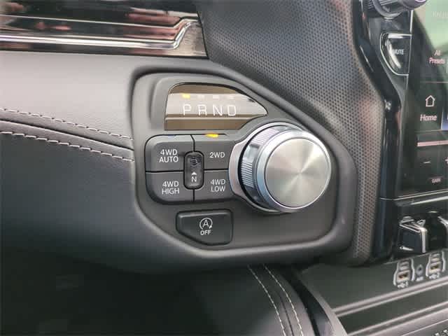 Thumbnail: 2026 RAM 1500 - 33