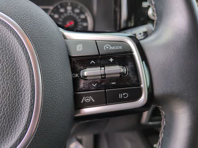 Thumbnail: 2022 Kia Sorento - 22