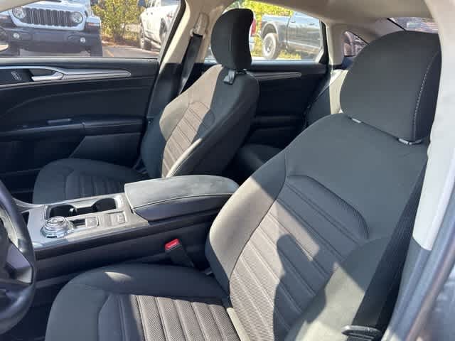 Thumbnail: 2019 Ford Fusion - 3