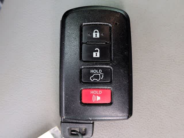 Thumbnail: 2018 Toyota Highlander - 36