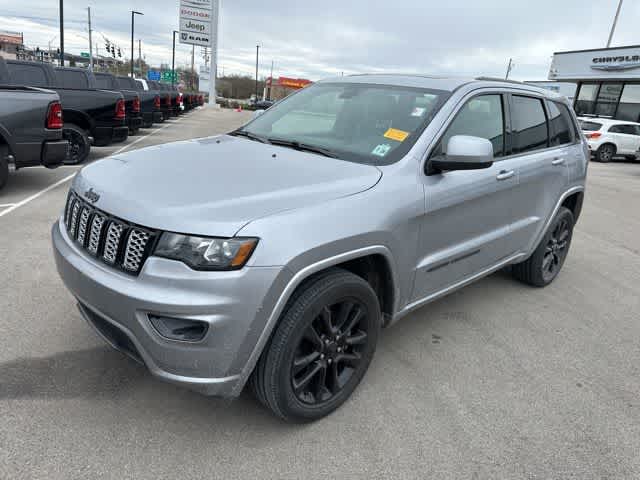 Thumbnail: 2021 Jeep Grand Cherokee - 2