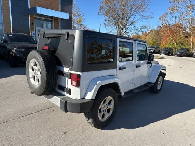 Thumbnail: 2015 Jeep Wrangler - 17