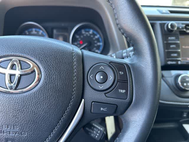Thumbnail: 2017 Toyota RAV4 - 10